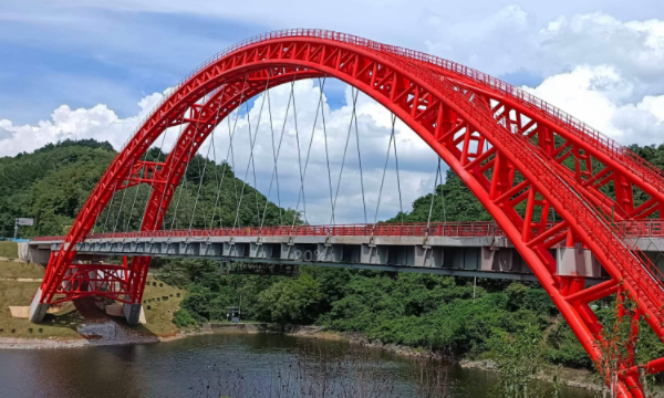 旧桥改造有妙招,贵州花鱼洞大桥改造工程施工进入尾声