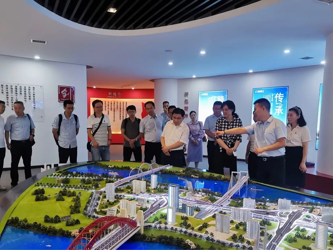 辉创要闻|企业科技研讨会暨院士专家工作站正式签约!