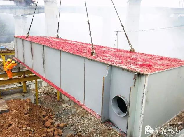 
    【礼仪大桥首吊成功】辉创重工助力红色遵义交通网建设
